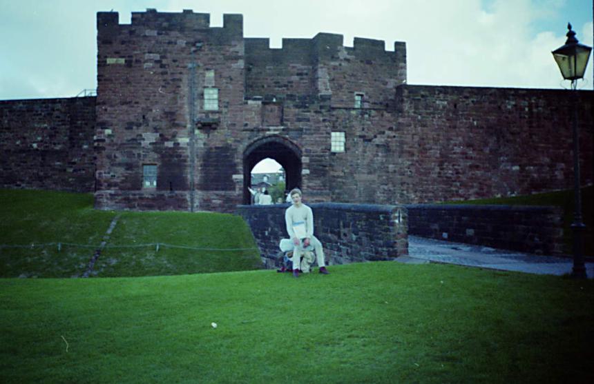 1989-08-26c.jpg - Journey's end - Carlisle Castle