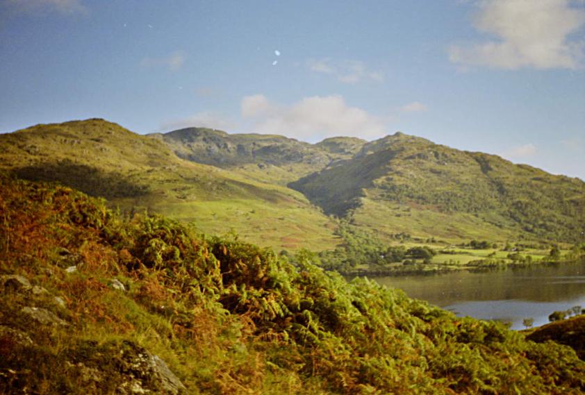 1990-08-25c.jpg - Near the head of Loch Lomond