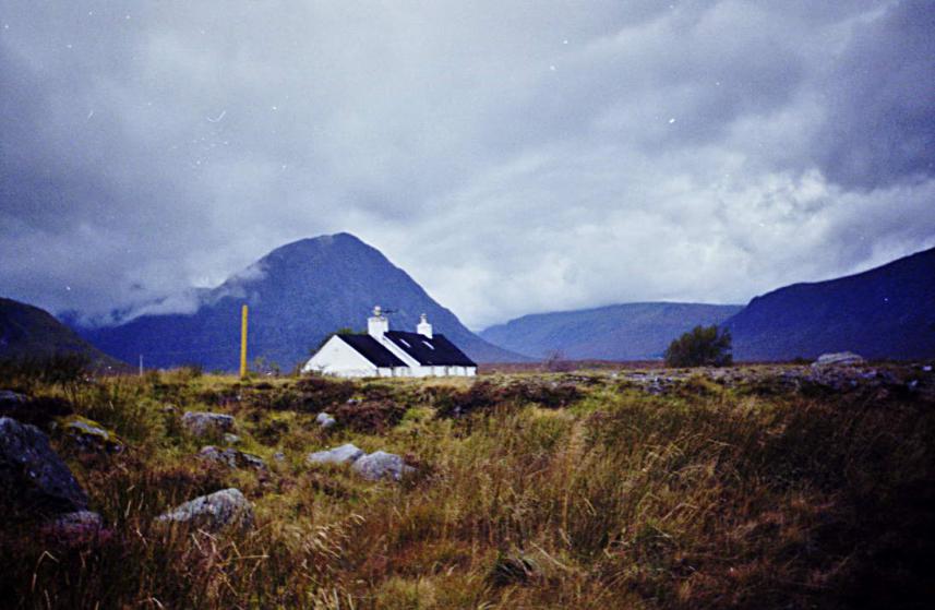 1990-08-27b.jpg - Blackrock Cottage
