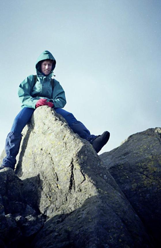1991-01-06a.jpg - Mark Roberts on the summit of Harter Fell