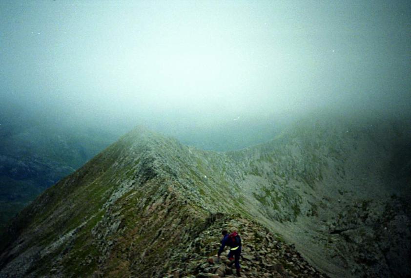 1991-09-05b.jpg - Approaching Ben Nevis from Carn Mor Dearg
