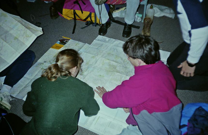 1992-05-02a.jpg - Jane and Mike route-planning