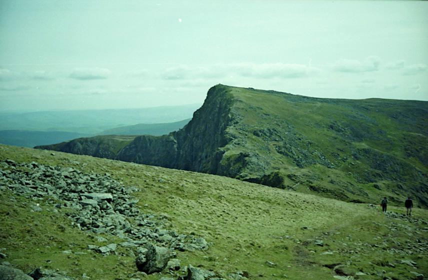 1992-05-03c.jpg - Looking back along the ridge