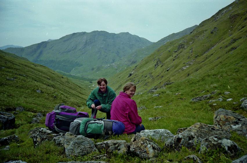 1993-06-12a.jpg - The pass leading to Glen Pean