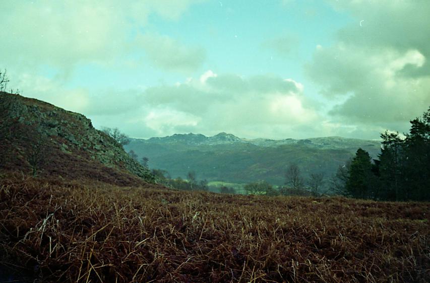 1993-12-31a.jpg - Looking over Eskdale to Harter Fell