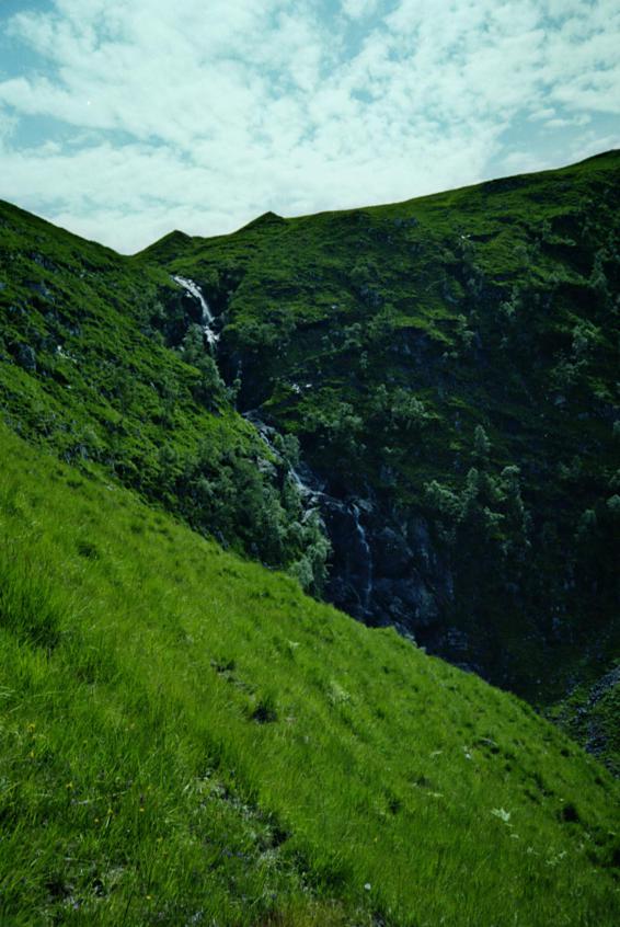 1994-07-23b.jpg - Waterfall