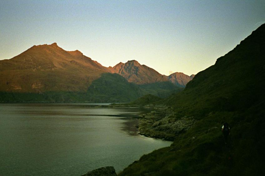 1996-09-20a.jpg - Early morning at Loch na Cuilce