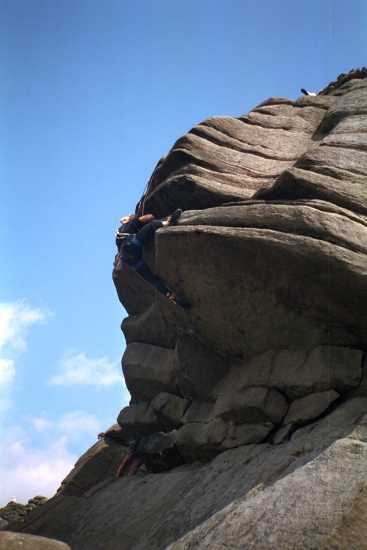 1998-08-02b.jpg - Toby on Flying Buttress Direct
