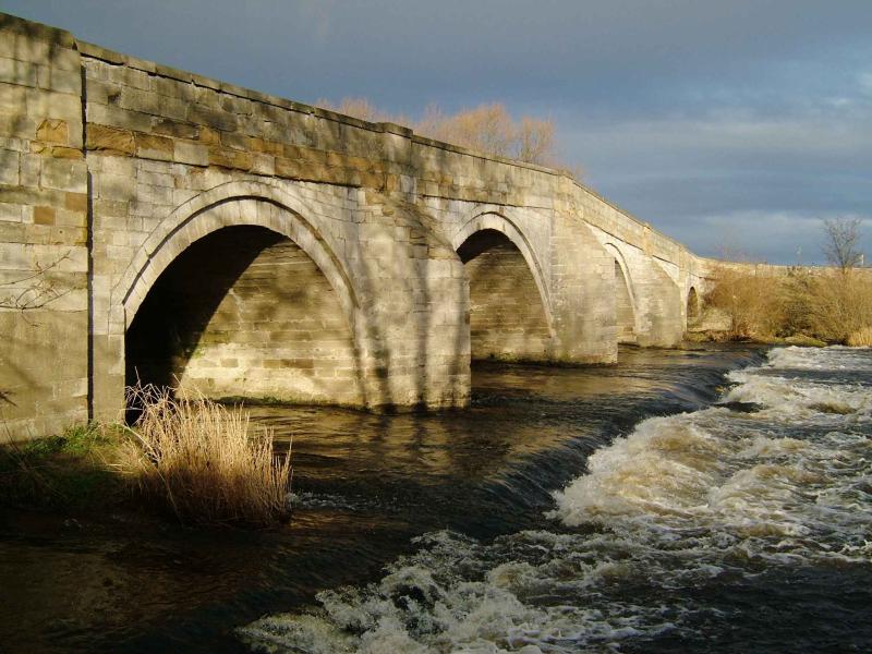 20041226-131706.jpg - Bridge over River Ure east of Ripon