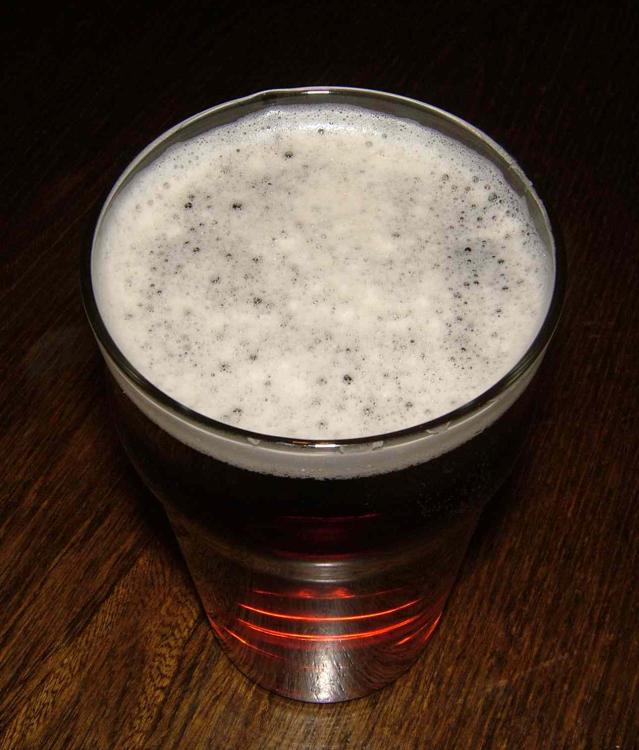 20050111-211900.jpg - I Am Pint (Cumberland Ale)