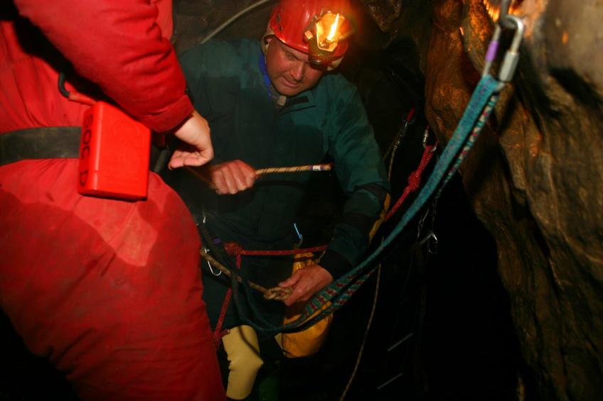 20050605-122610.jpg - Gareth prepares Isaac for the ladder descent