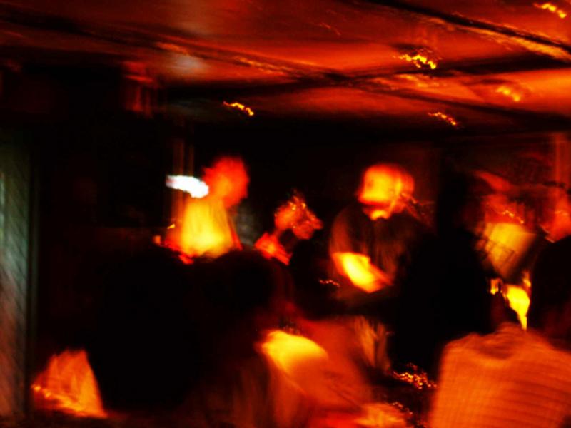 20050702-212222.jpg - Band seen drunkenly in the Clachaig Inn