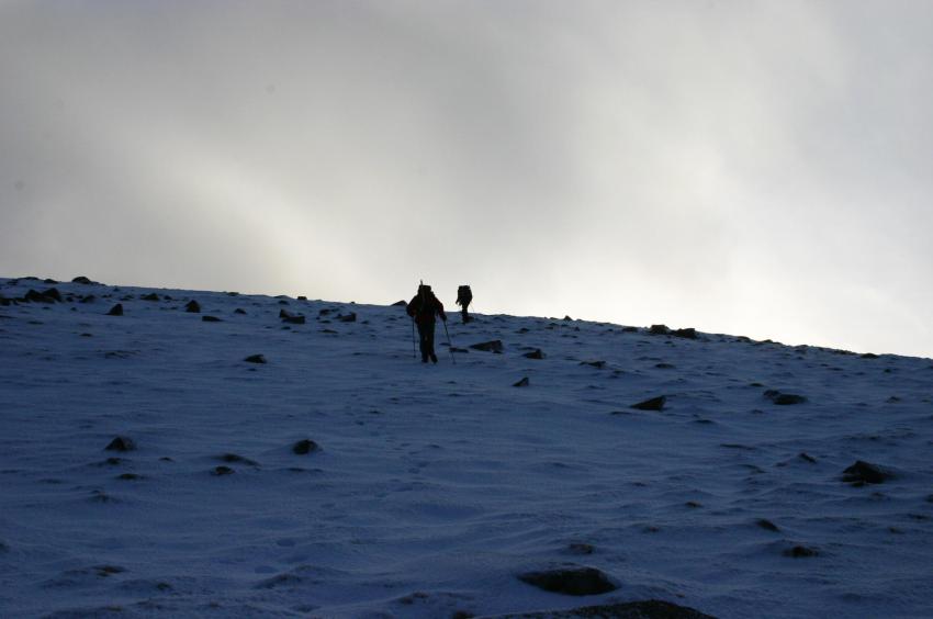 20060103-131246.jpg - Tim and Pete near the summit