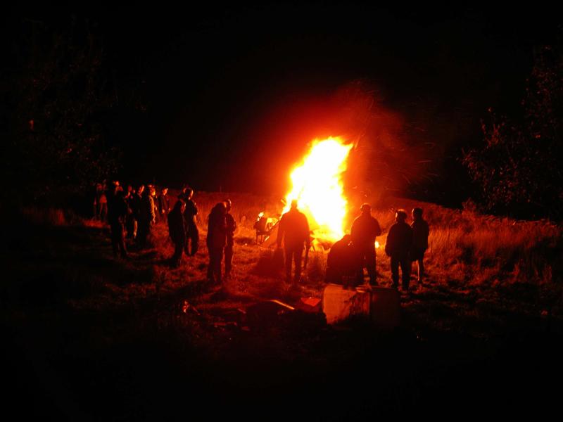 20061104-184952.jpg - Proper burning fire