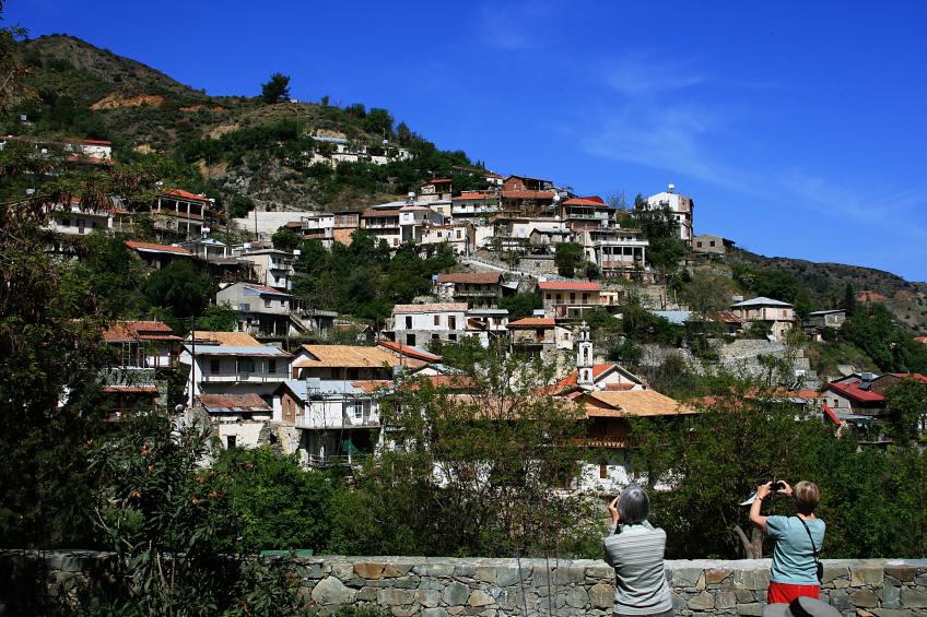20080411-102704.jpg - Typical picture-postcard hillside village (Kalopanagiotis)