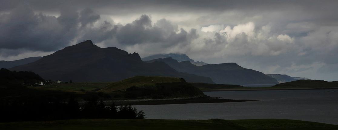 20090906-131345.jpg - The Old Man of Storr from south of Portree