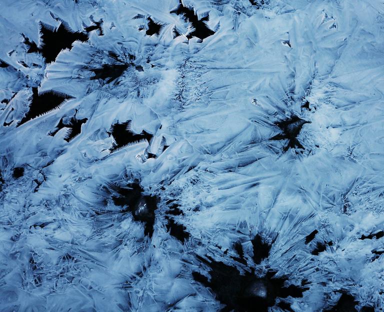 20100108-122424.jpg - Ice crystals