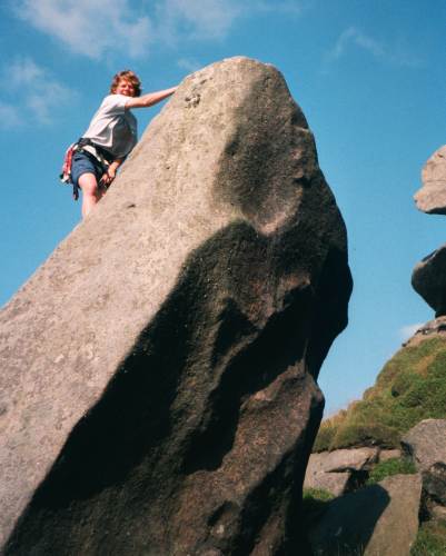 2002-10-19a.jpg - Rylstone - Jane on the Matterhorn Boulder